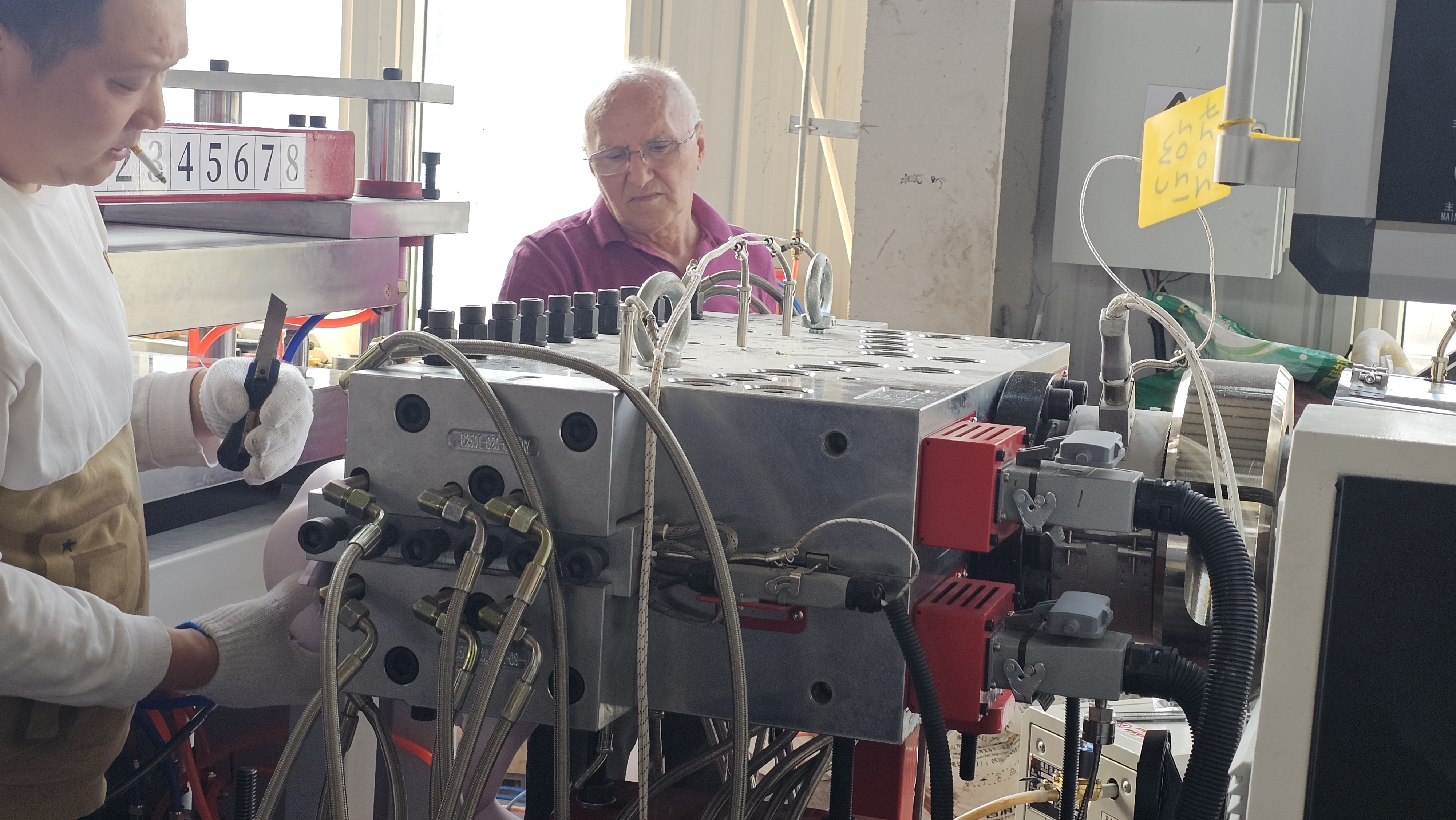 M&aacute;quina de placa de espuma de pvc, m&aacute;quina de fabrica&ccedil;&atilde;o de placa de espuma de pvc, linha de produ&ccedil;&atilde;o de placa de espuma de pvc