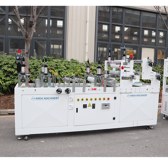 Máquina de laminação on-line para painel de parede de PVC e painel canelado de PVC