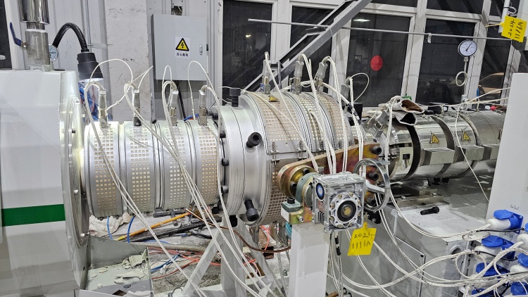 , m&aacute;quina de tubo de pvc de parafuso duplo M&aacute;quina de tubo de pvc, m&aacute;quina de extrus&atilde;o de tubo de pvc, linha de produ&ccedil;&atilde;o de tubo de pvc 