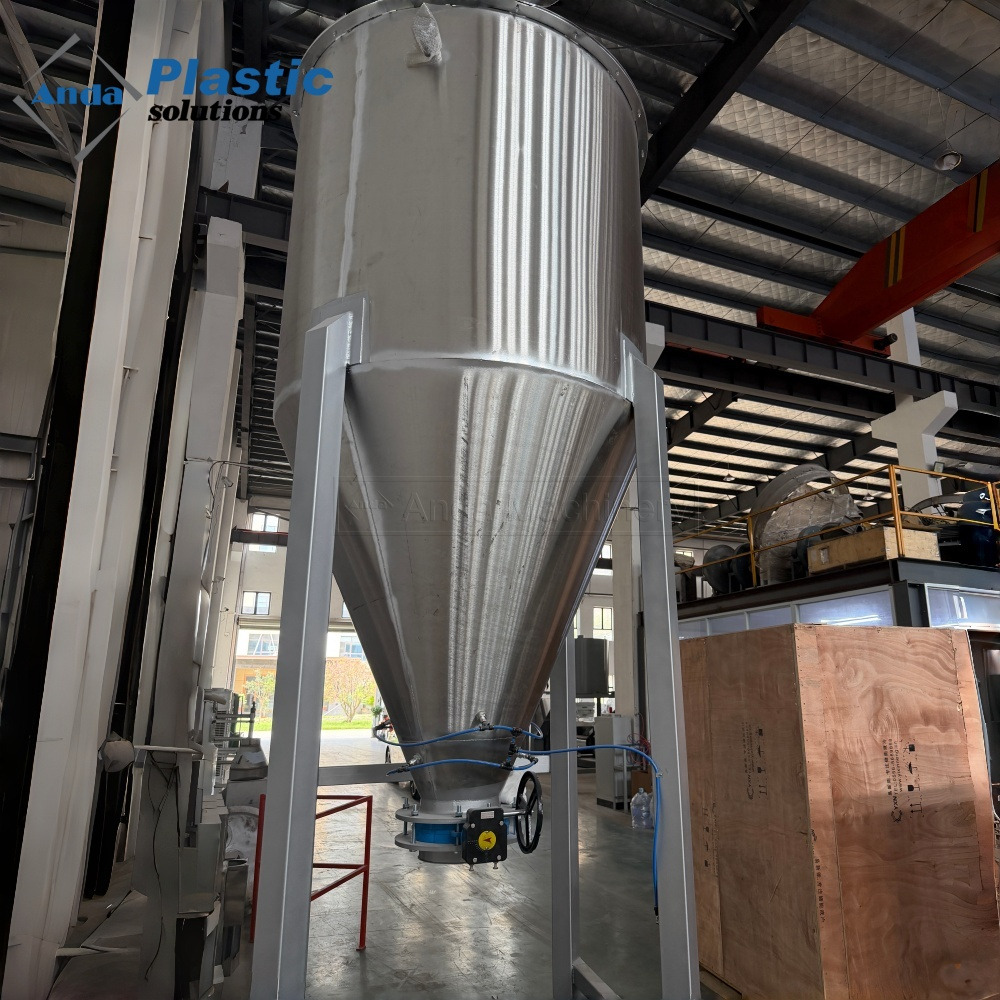Silo de armazenamento de pó de aço inoxidável com fluidificador pneumático